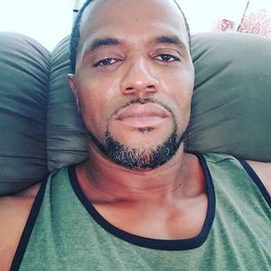 Meet your Posher, Larry